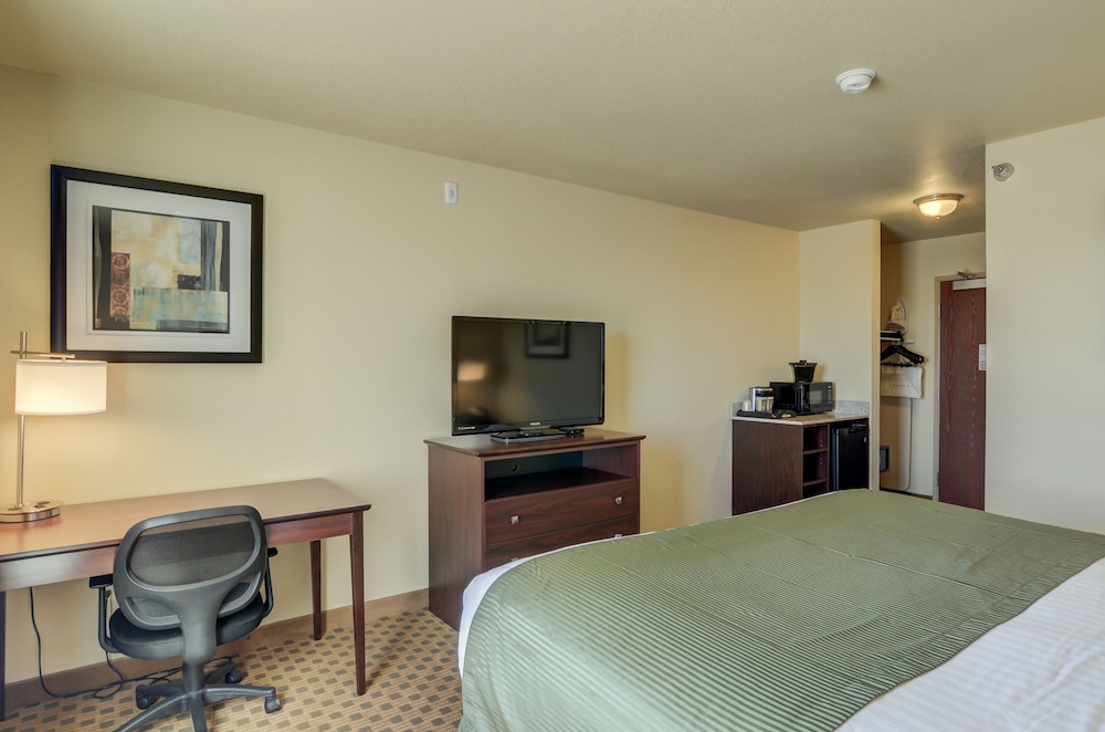 Cobblestone Inn Suites Eaton Co 9/72