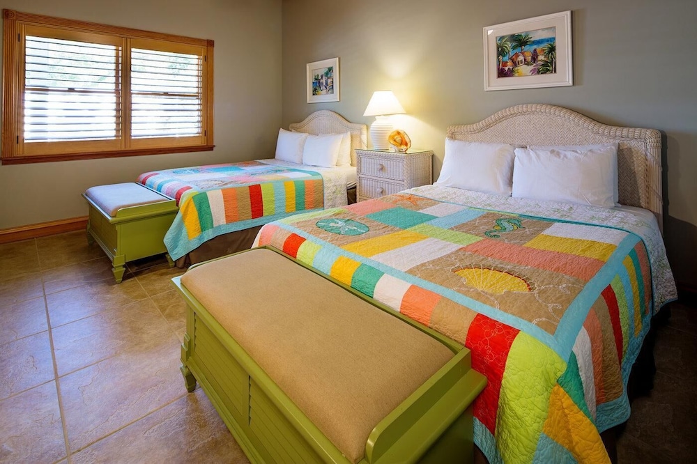 The Caribbean Resort 32/76
