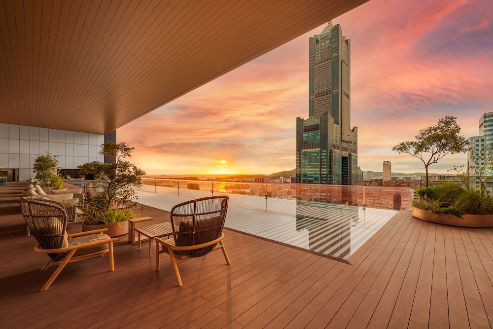 TAI Urban Resort 40/48