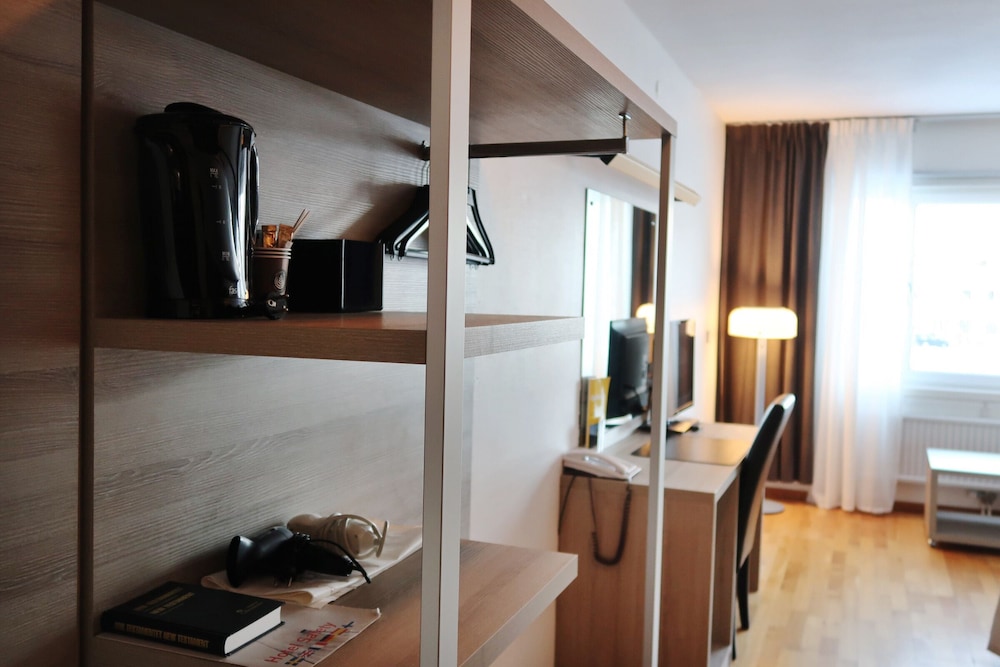Sure Hotel By Best Western Roslagen 14/34
