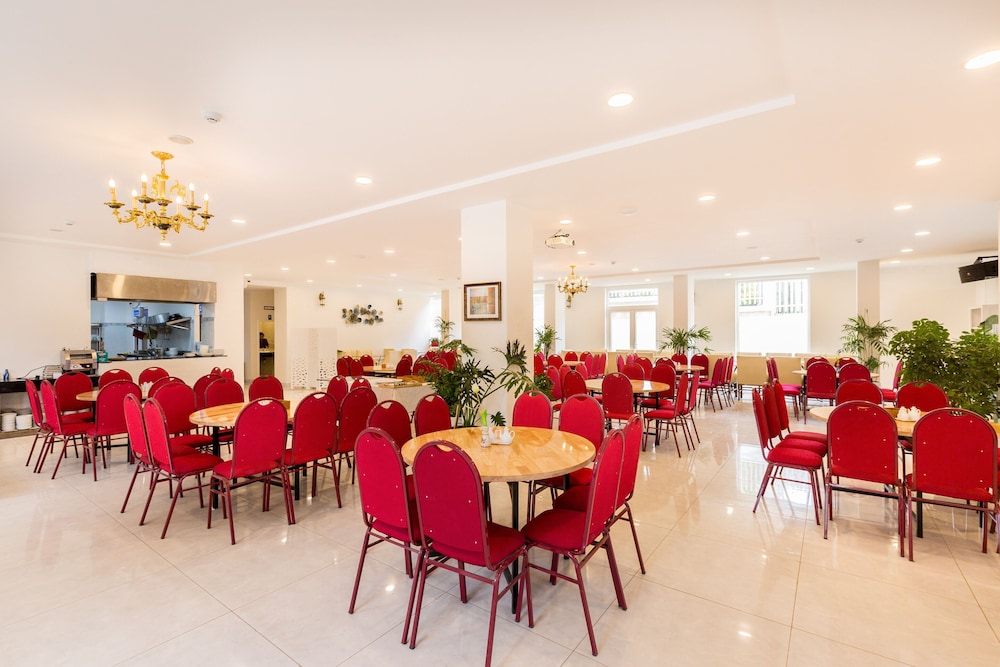 Capital O 585 Saigon Book Da Lat Hotel 47/64