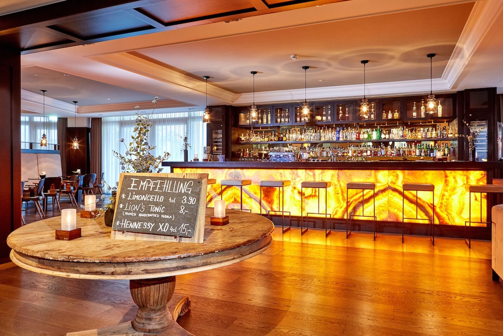 HOTEL AM BADERSEE 7/64