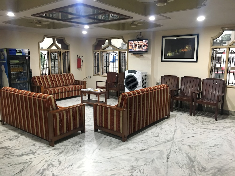 Hotel Bhavani Lodge 14/23