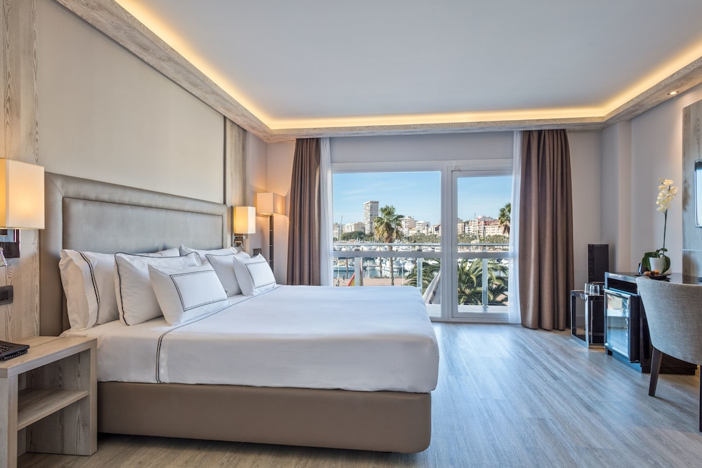 The Level At Melia Alicante 9/68