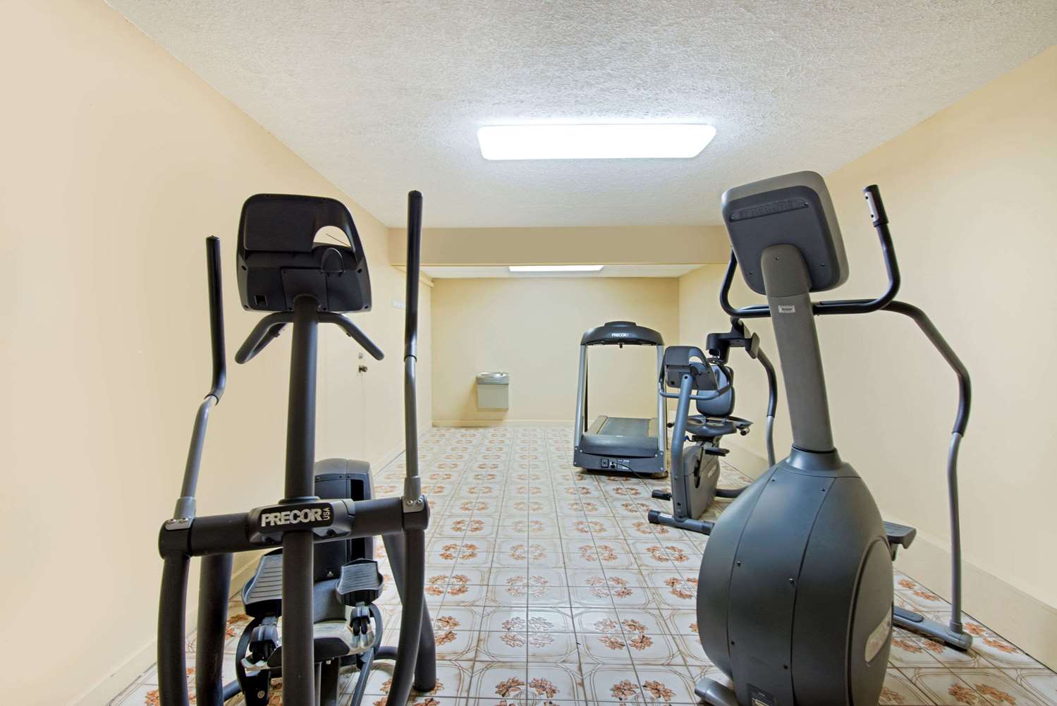 Baymont By Wyndham Sandusky 19/40