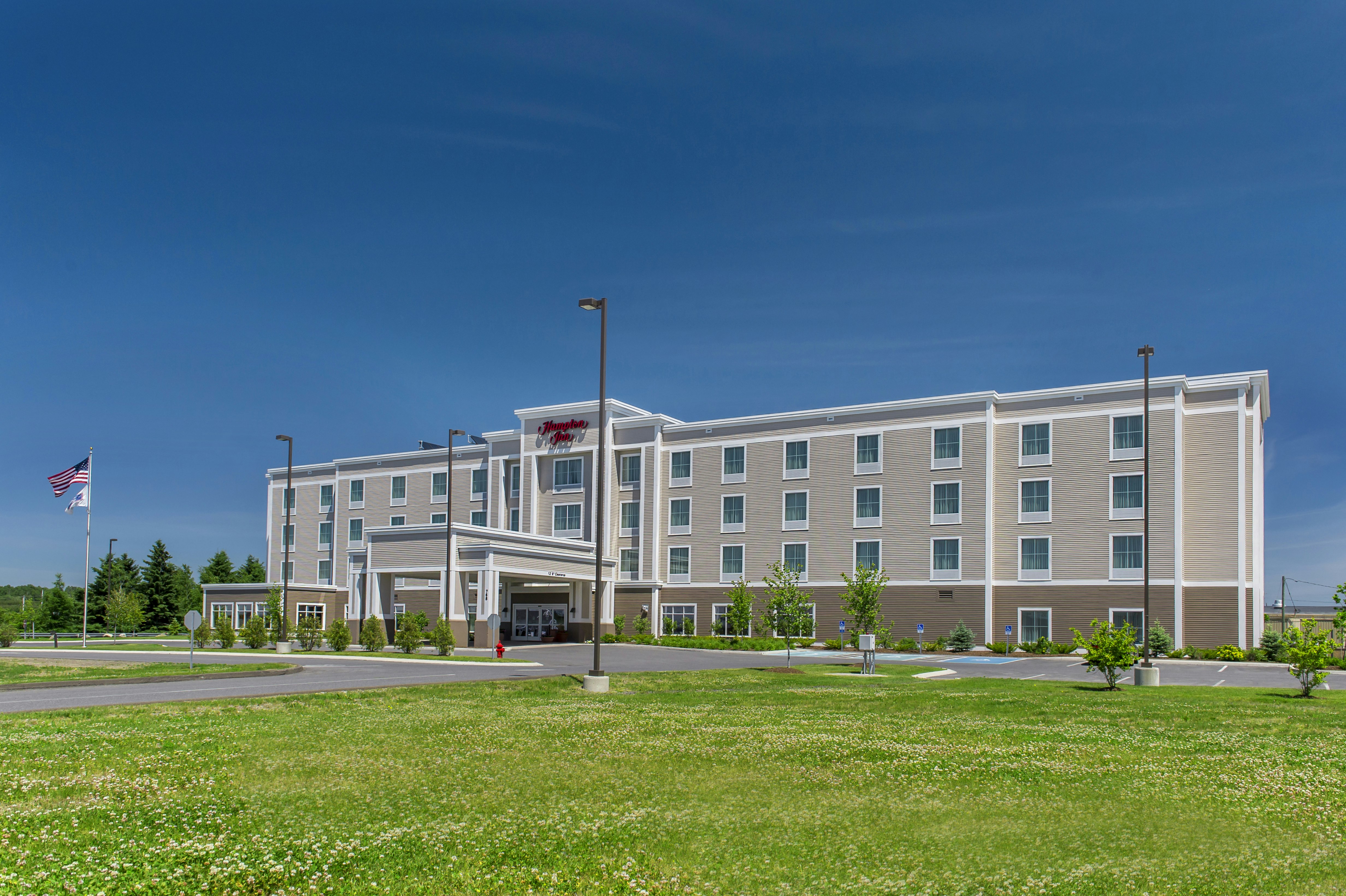 Hampton Inn Presque Isle Maine 3/50