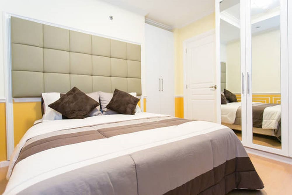 Avant Apartments At The Fort 13/49