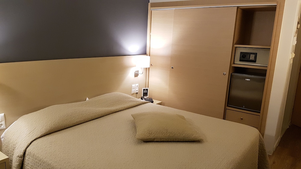Dionissos Hotel 13/34