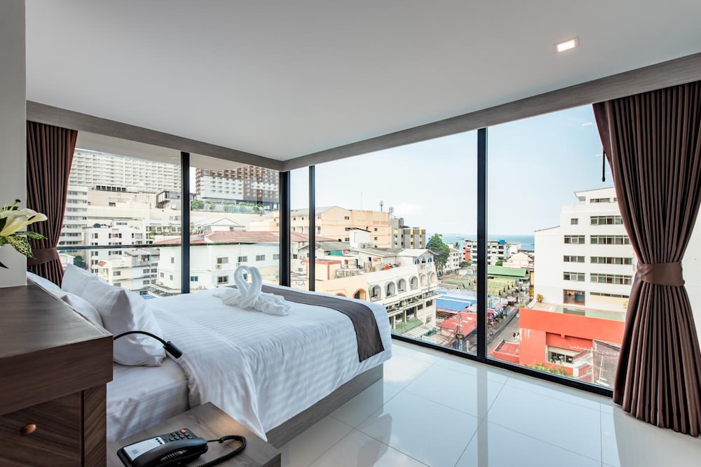 Blackwoods Hotel Pattaya 29/69