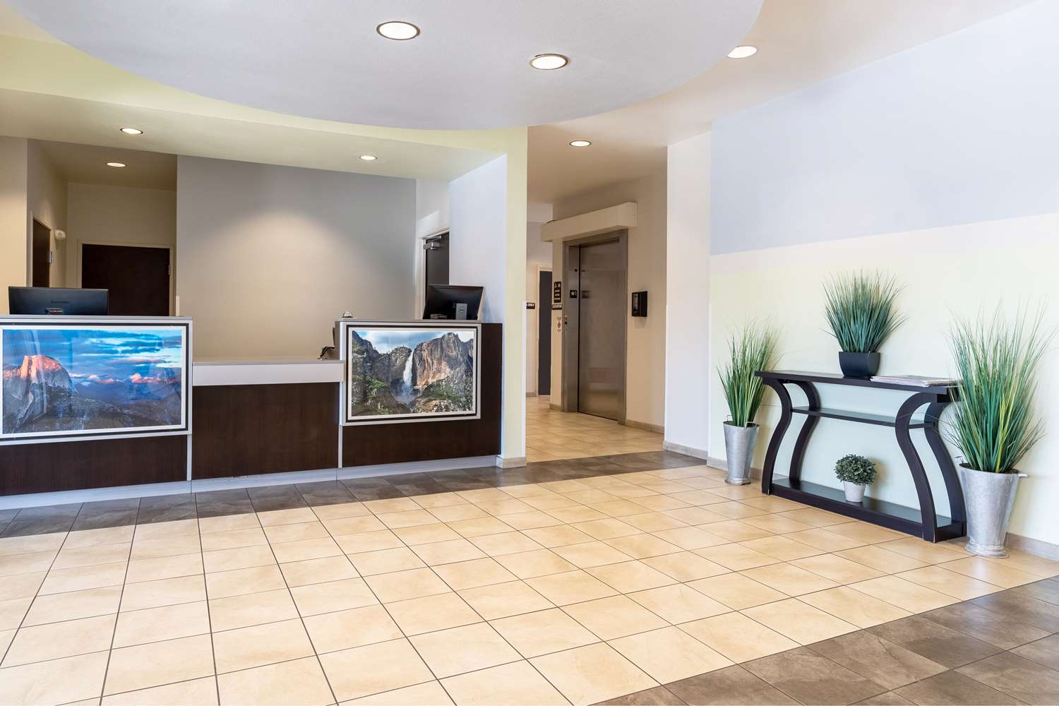 SureStay by Best Western Livingston Merced County 4/10