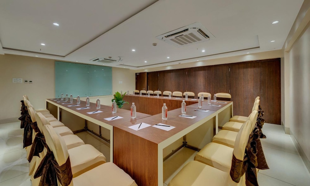 The Fern Residency, Aurangabad 33/40