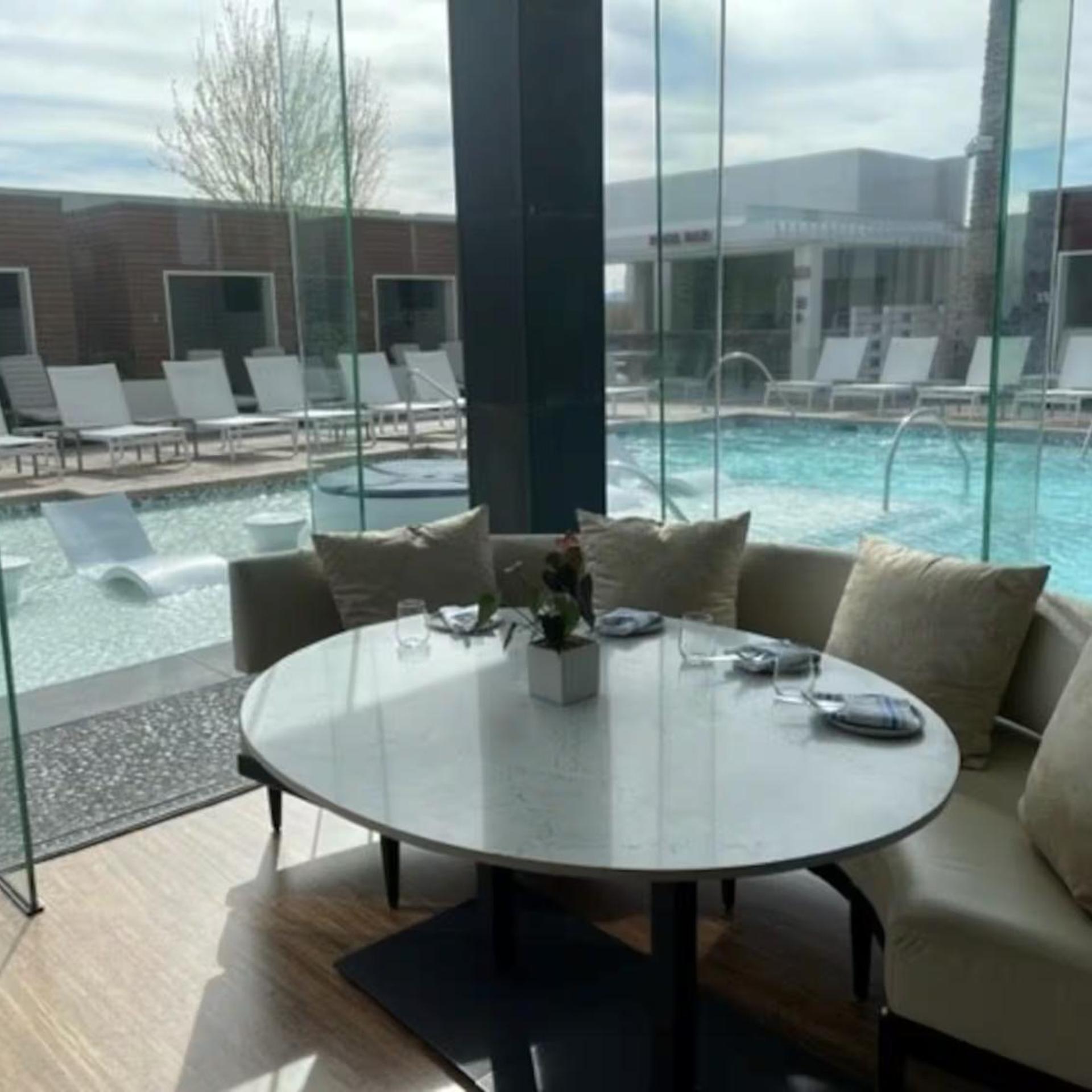 Vista Balcony Collection - StripSuite Palms Place Hotel, Resort & Casino - NO RESORT FEE 33/45
