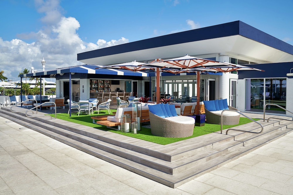Bahia Mar Fort Lauderdale Beach a DoubleTree by Hilton Hotel 3/60
