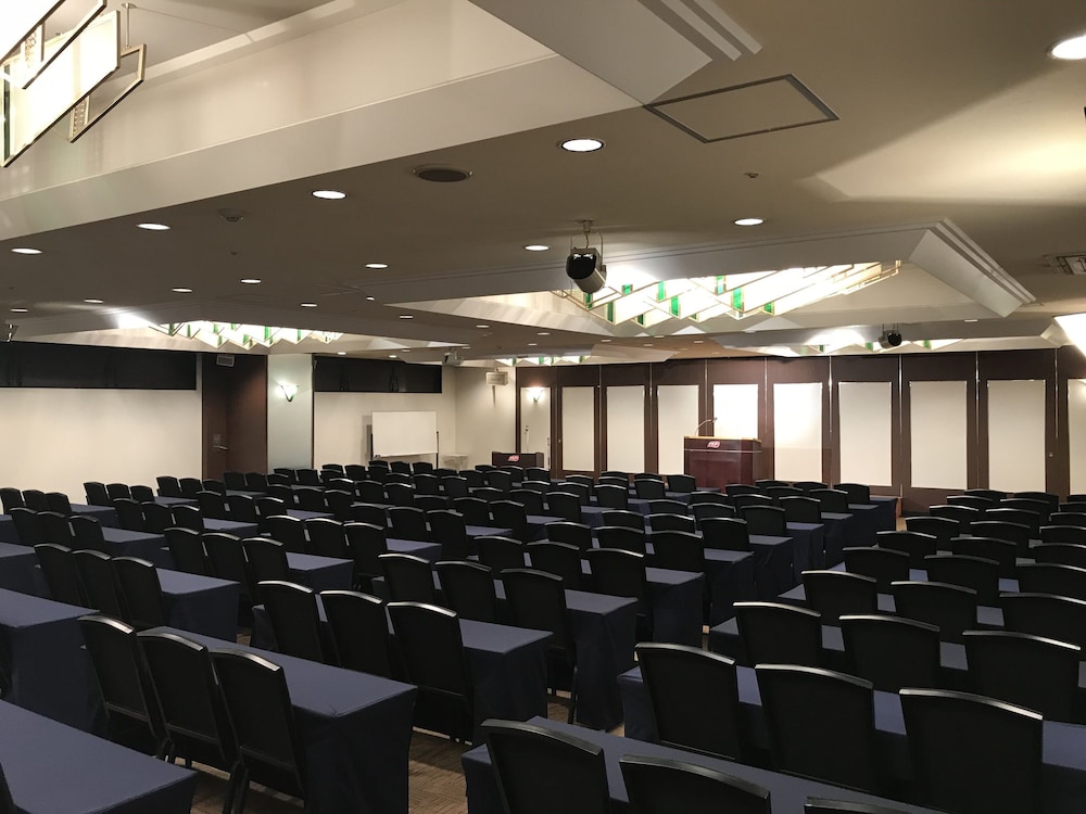 Apa Hotel Sapporo Odori Ekimae Minami 57/63