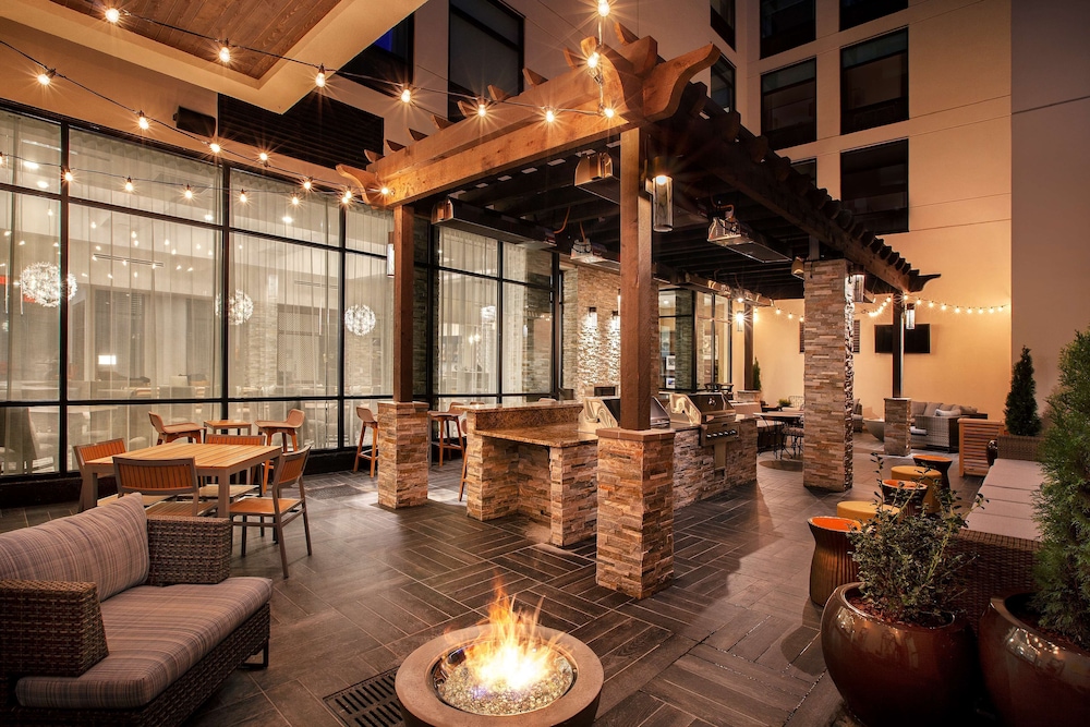 Homewood Suites By Hilton Louisville Downtown Ky 32/39