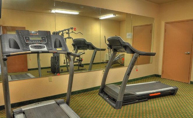 Quality Inn & Suites Victoria South 10/23