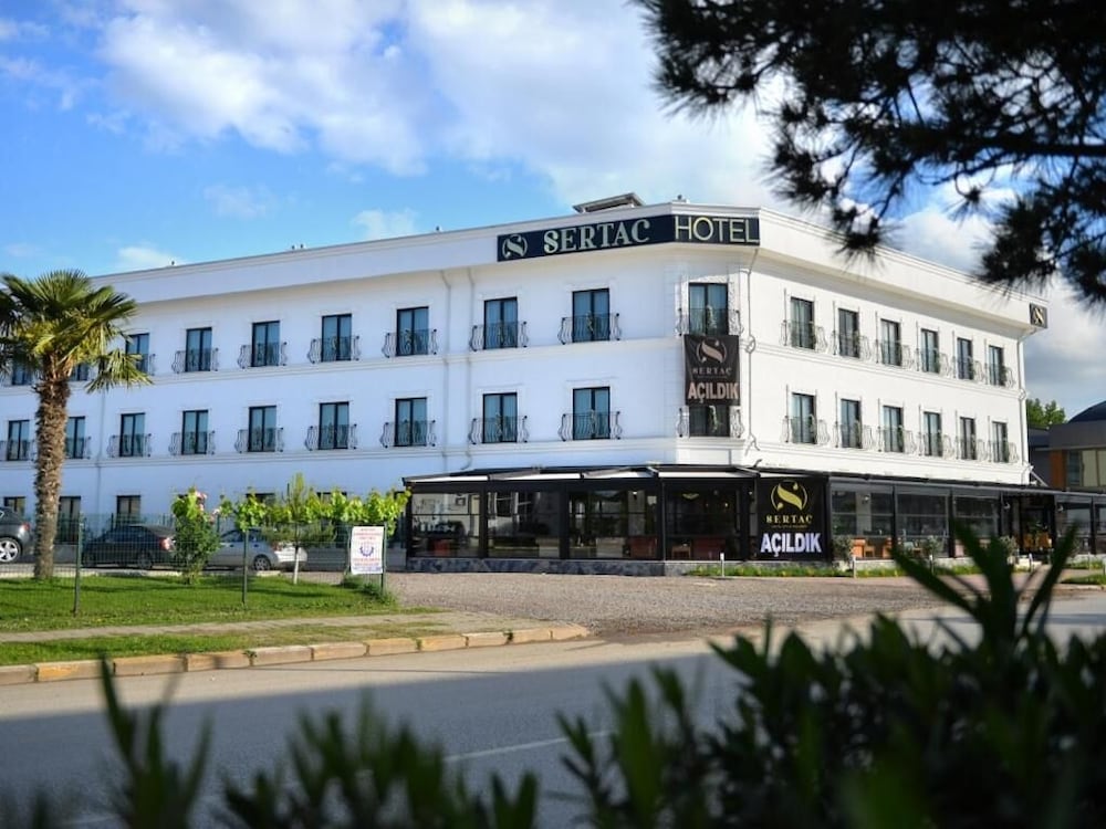 Sertac Hotel 2/30