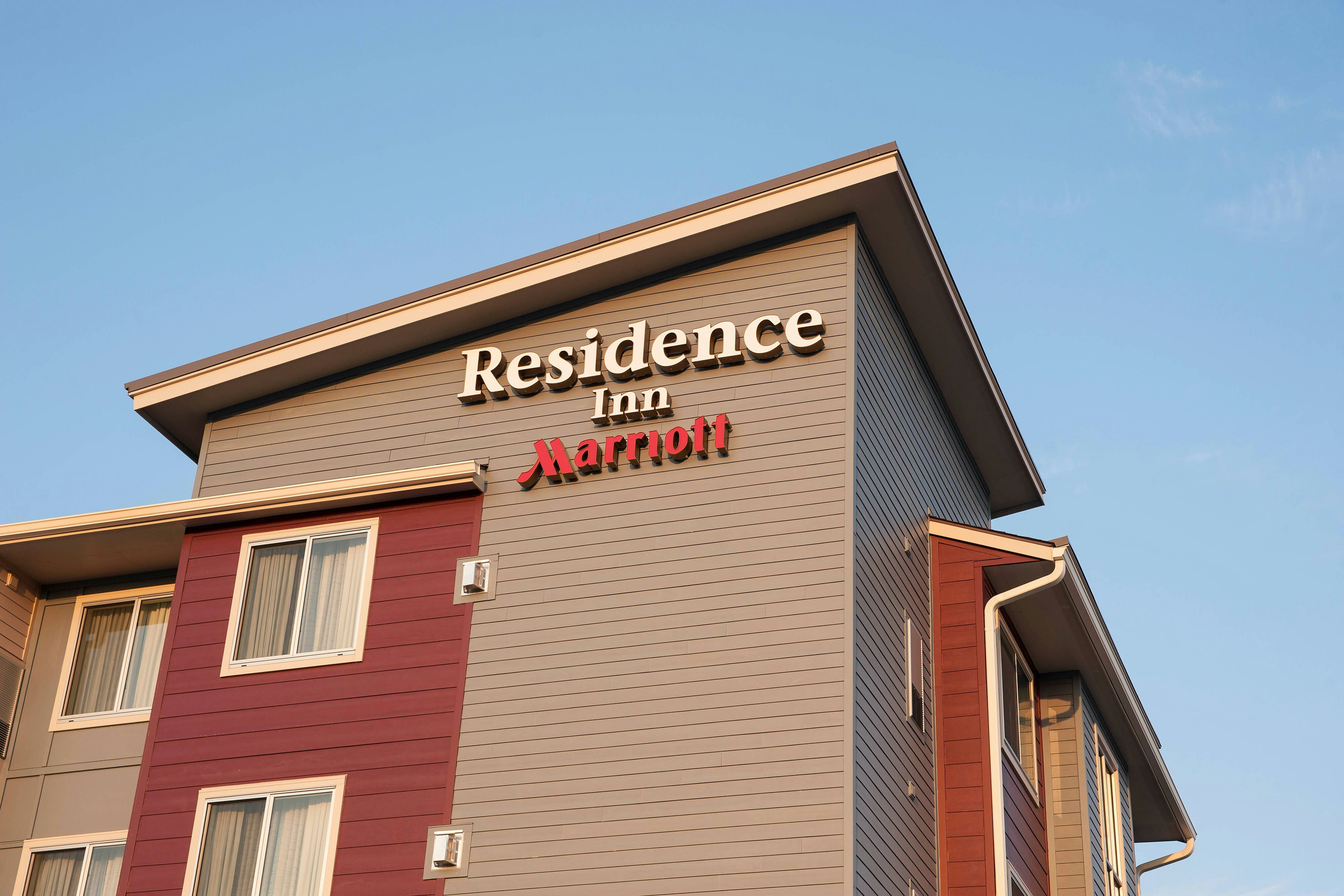 RESIDENCE INN BLOOMINGTON 1/34