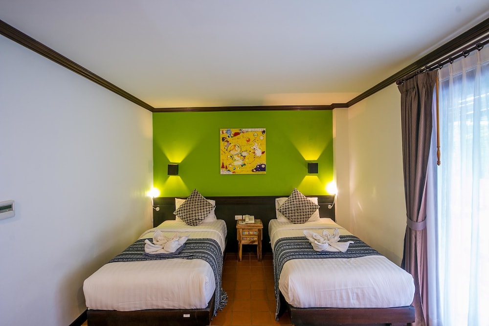 Baan Huen Phen 15/69