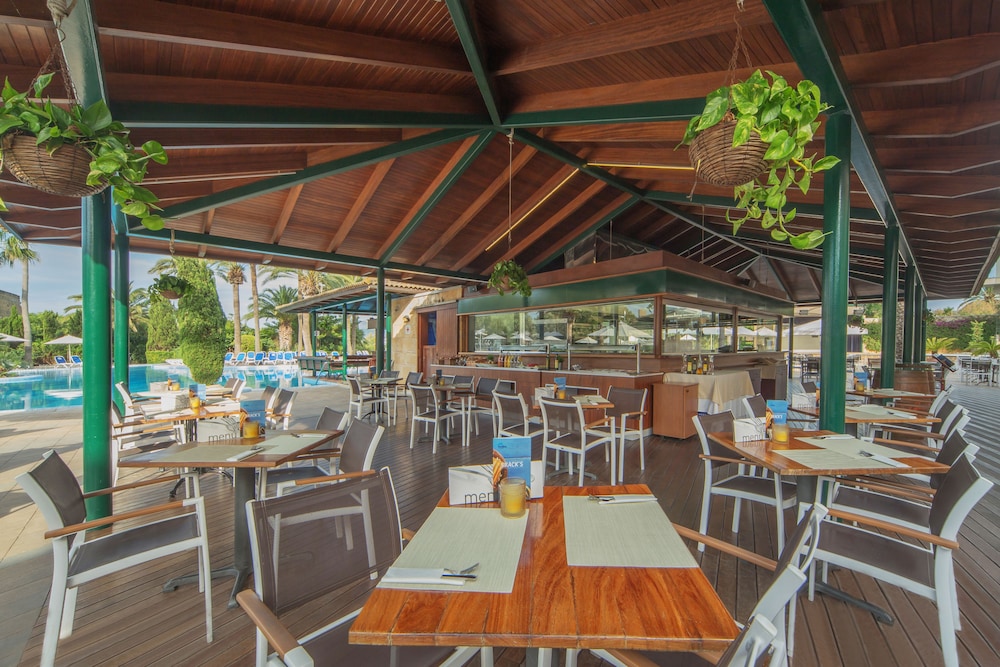 PortBlue Club Pollentia Resort and Spa 54/68