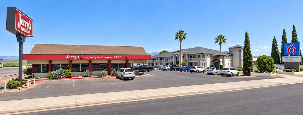 Motel6 Safford, AZ 42/57