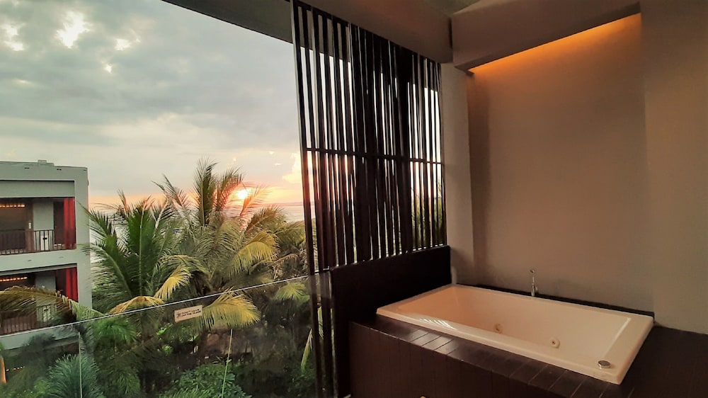 Wyndham Tamansari Jivva Resort Bali 13/46