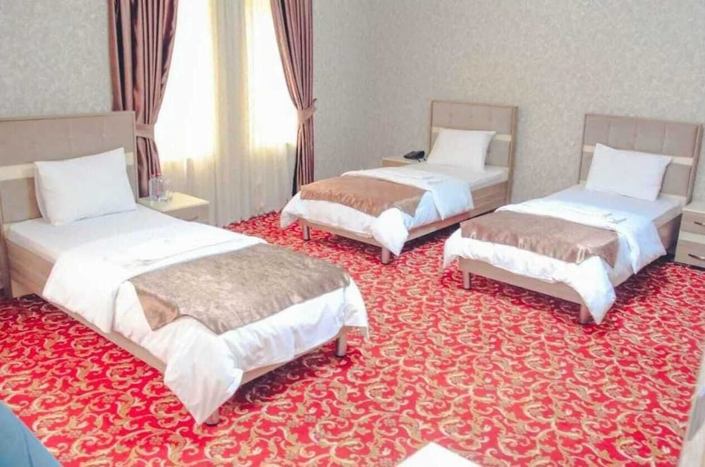 Iva Old City Hotel 7/50