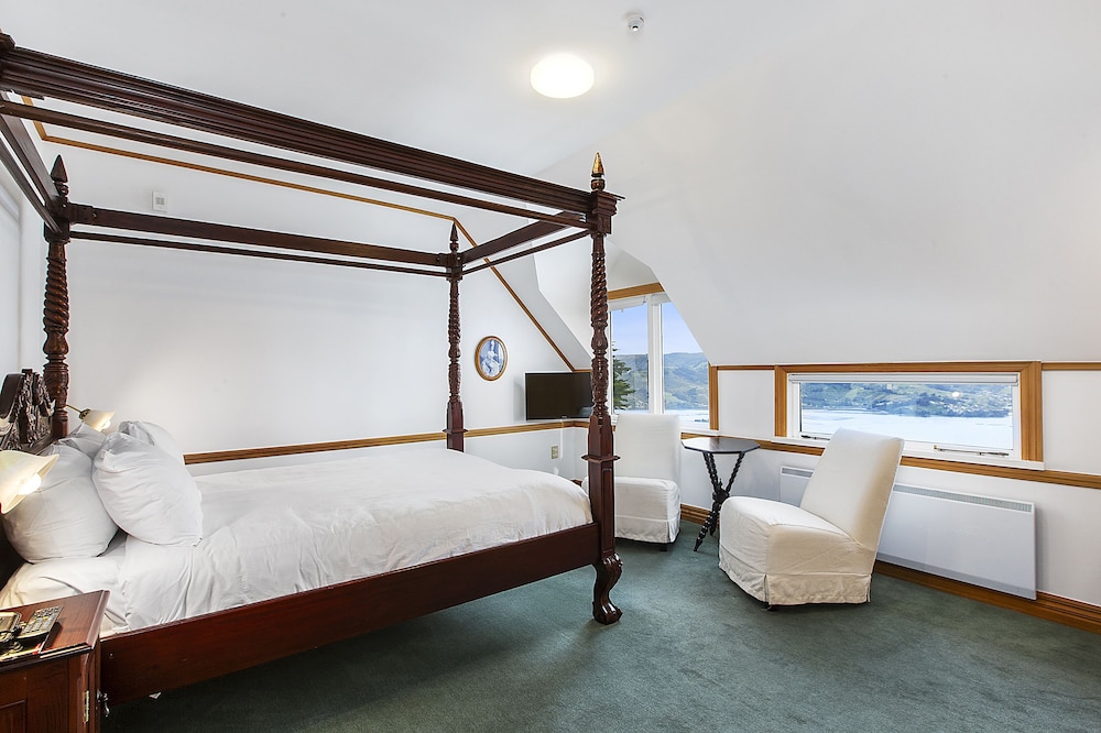 Larnach Lodge 12/38