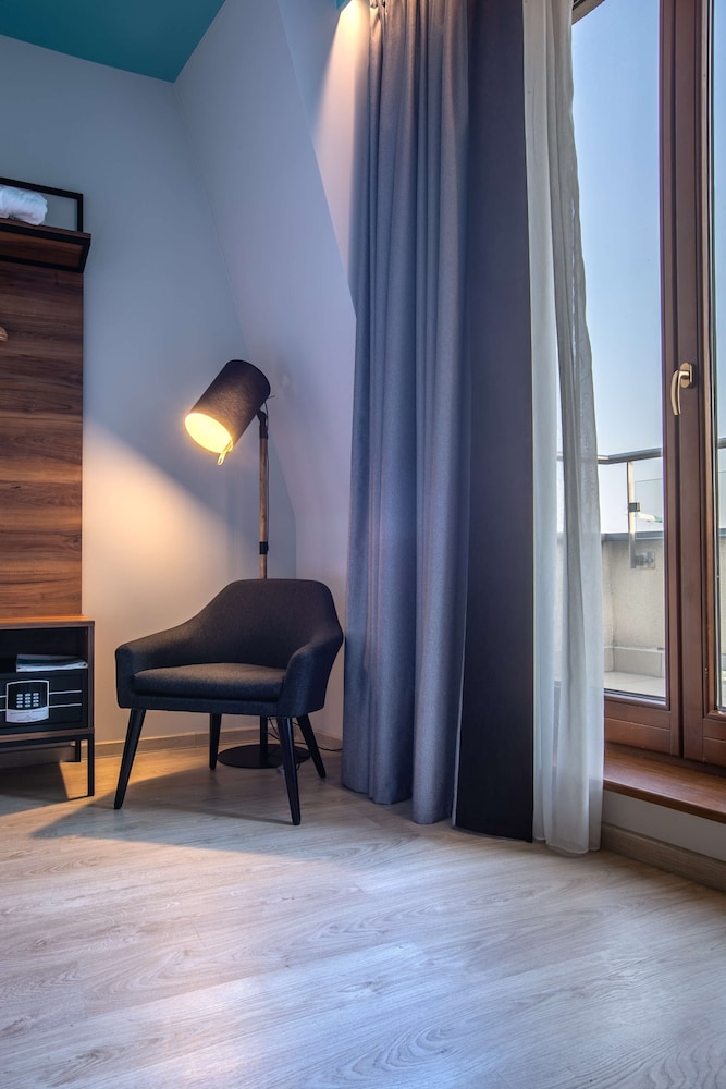 Park Inn by Radisson Poznan 72/75