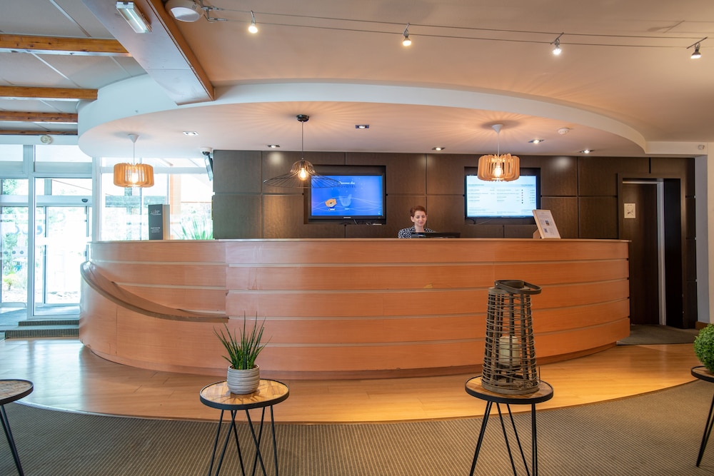 Novotel Beaumanoir 7/73