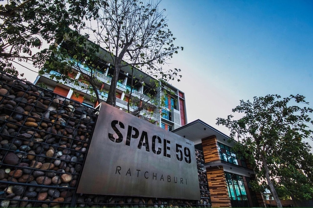 Space 59 Hotel 1/46