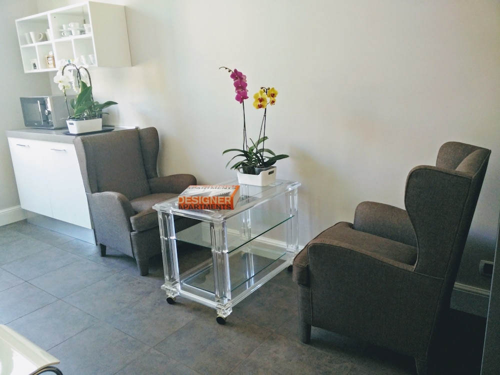 Guest House Cavour 278 45/56