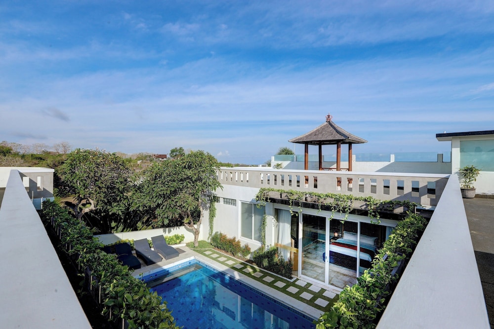 Nunamkhalu Private Villas and Spa (Ex Nusa Dua Retreat) 7/79