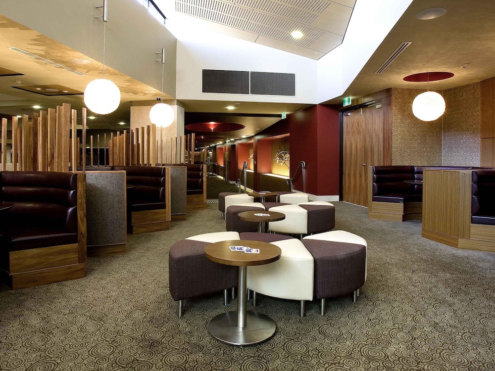 Mercure Sydney Liverpool 28/48