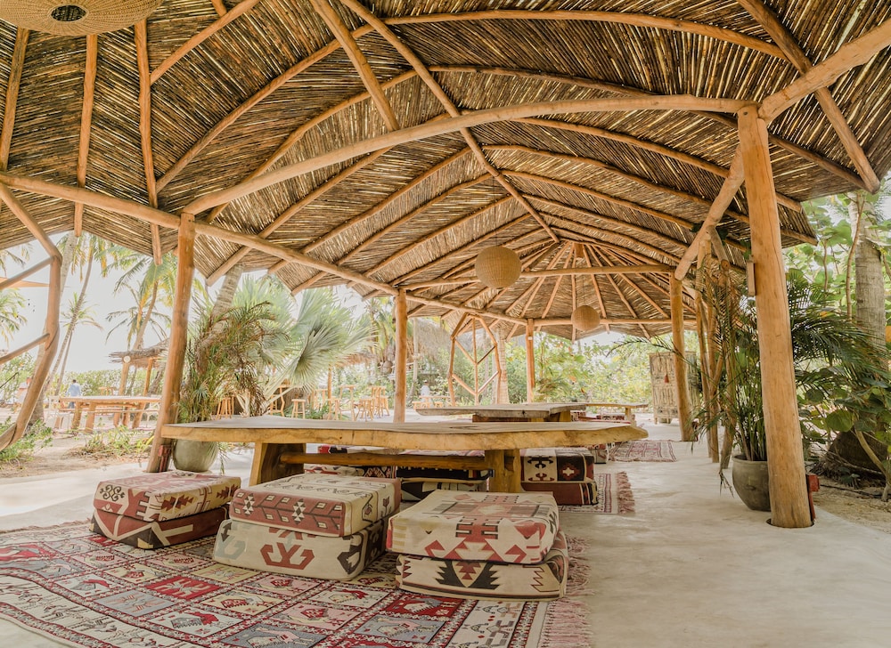 Eteka Slow Beach Hotel - Adults only 7/50