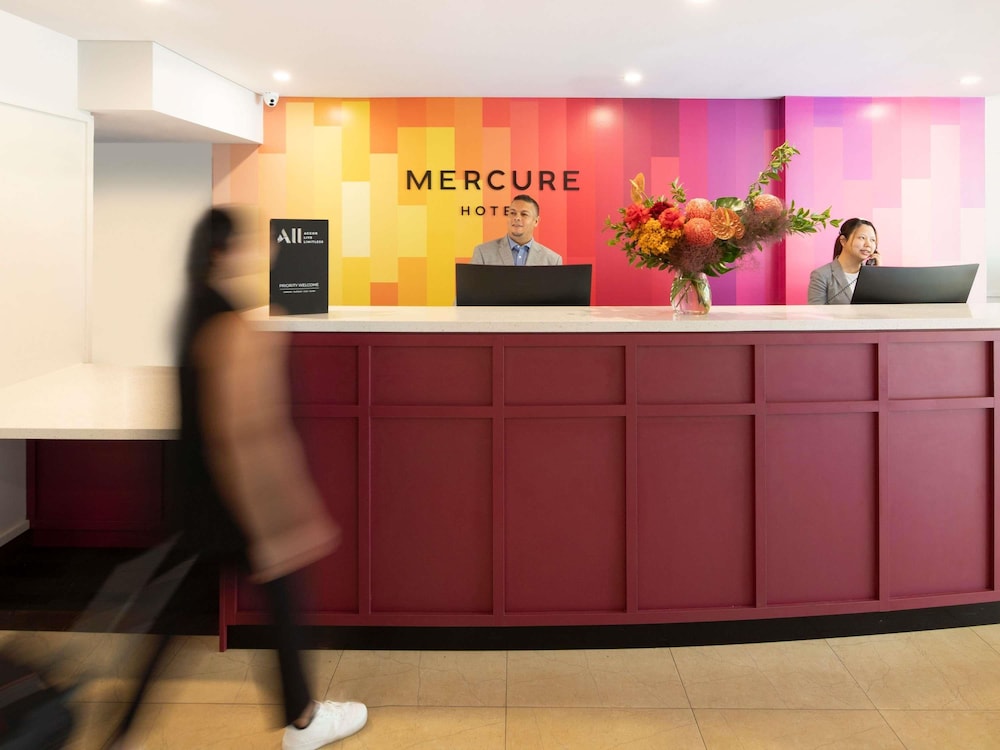 Mercure Perth on Hay 7/50