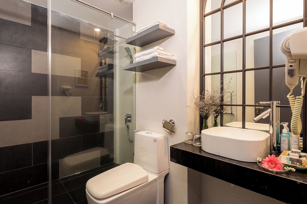 Le House Boutique Hotel 77/79