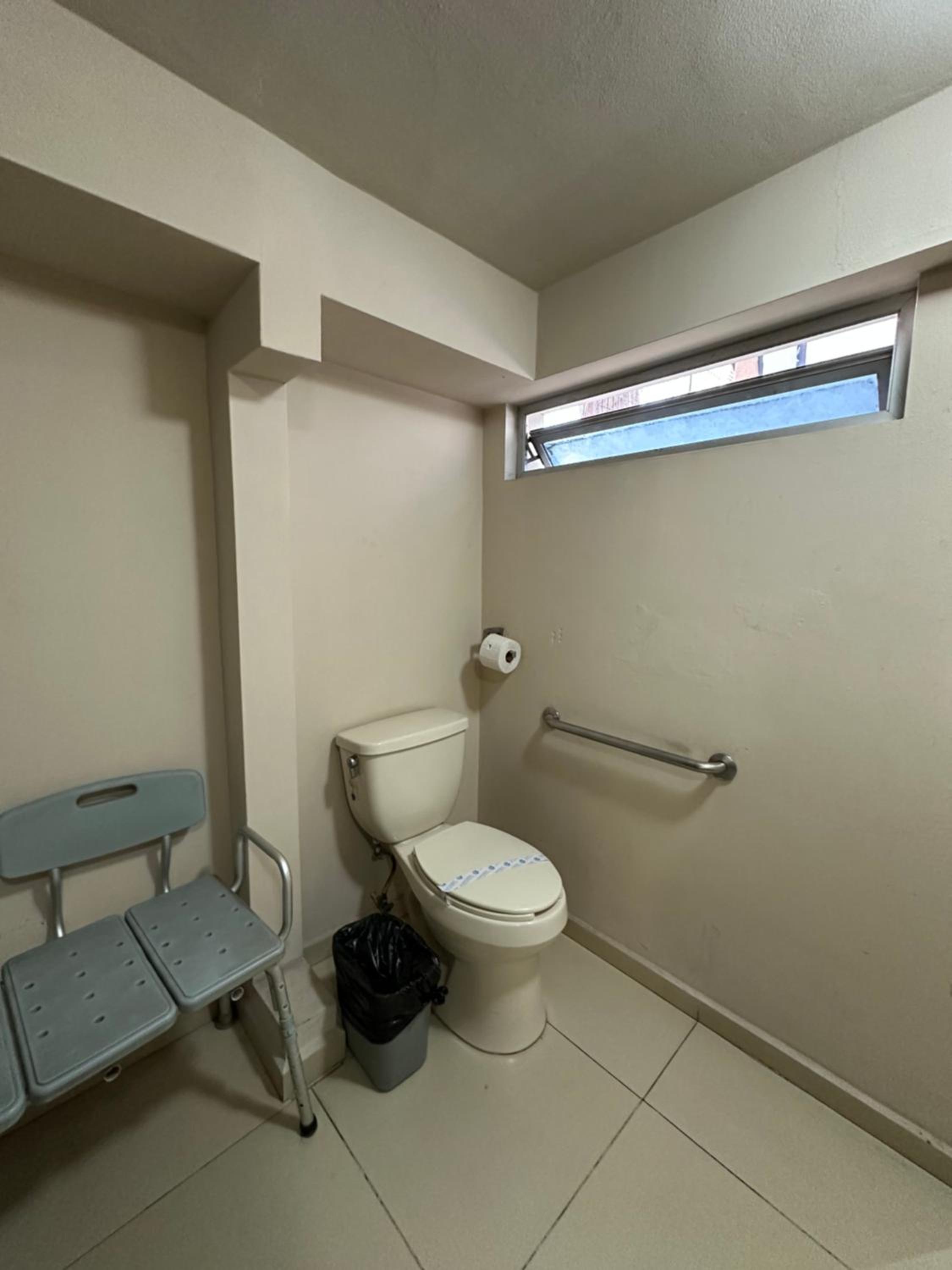 Room, King Bed, Accessible, Hotel Velario 2/7