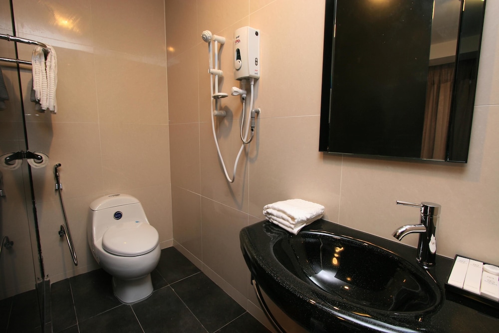 Artz Hotel Johor Bahru 20/20