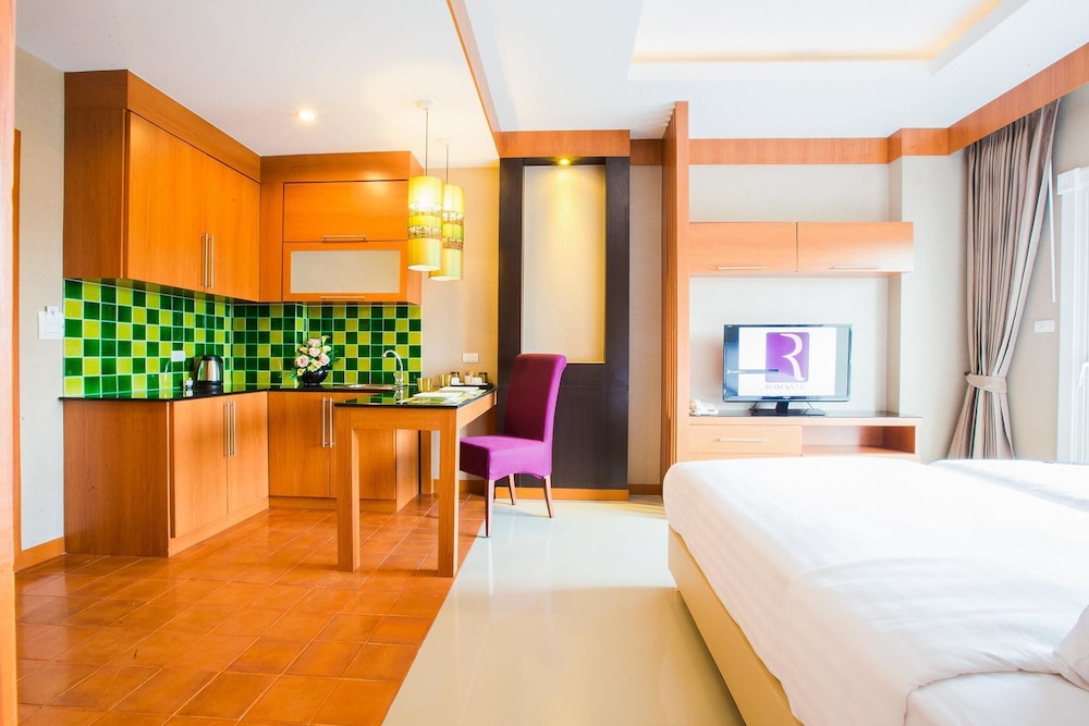 Romantic Khon Kaen Hotel 17/52