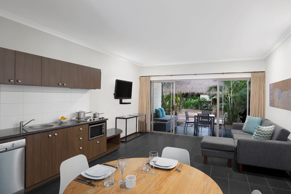 Mantra Frangipani Broome 38/57