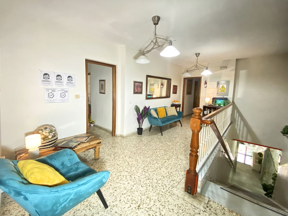 Hostal Azahara 43/70