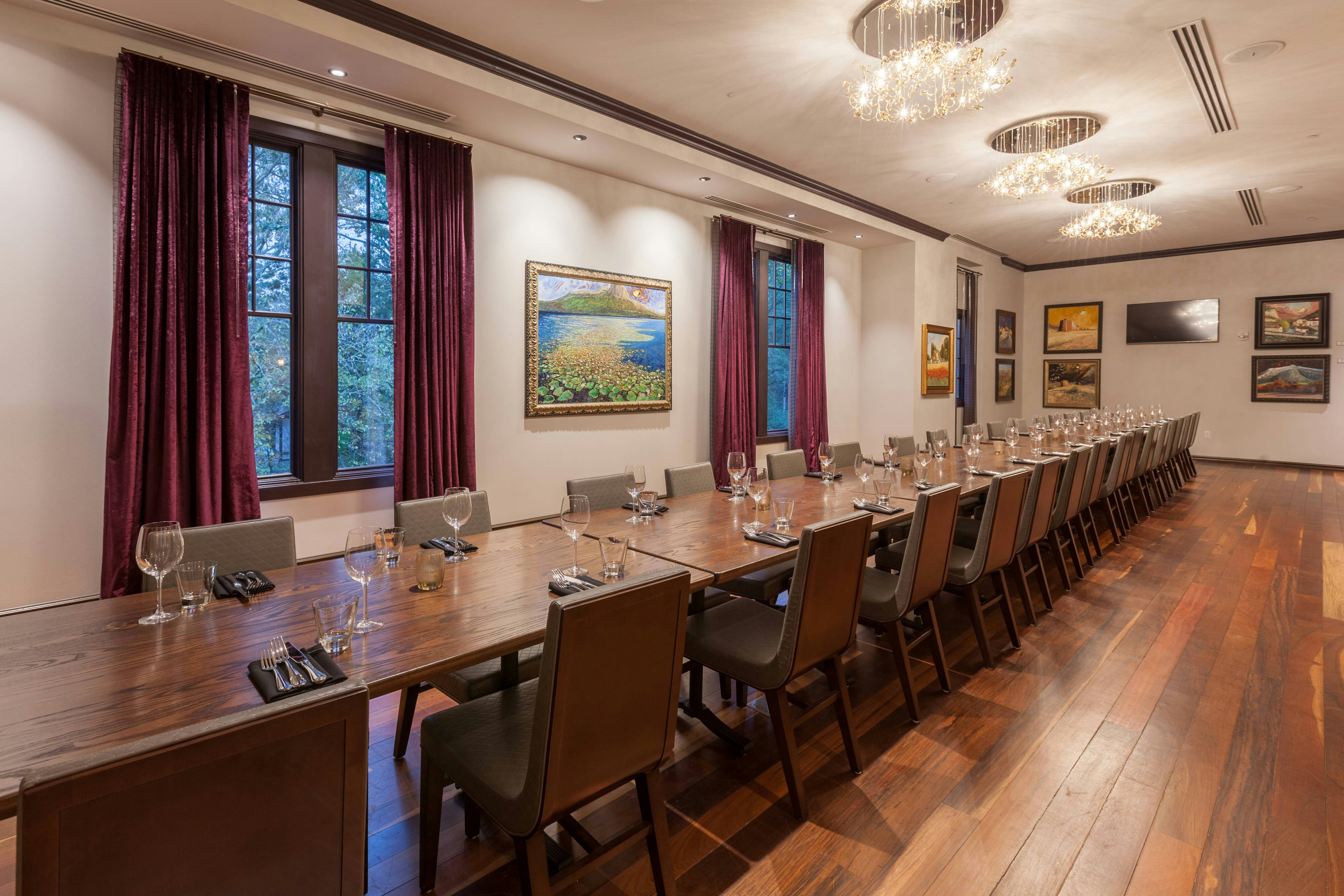 Grand Bohemian Hotel Mountain Brook Autograph Collection 28/32