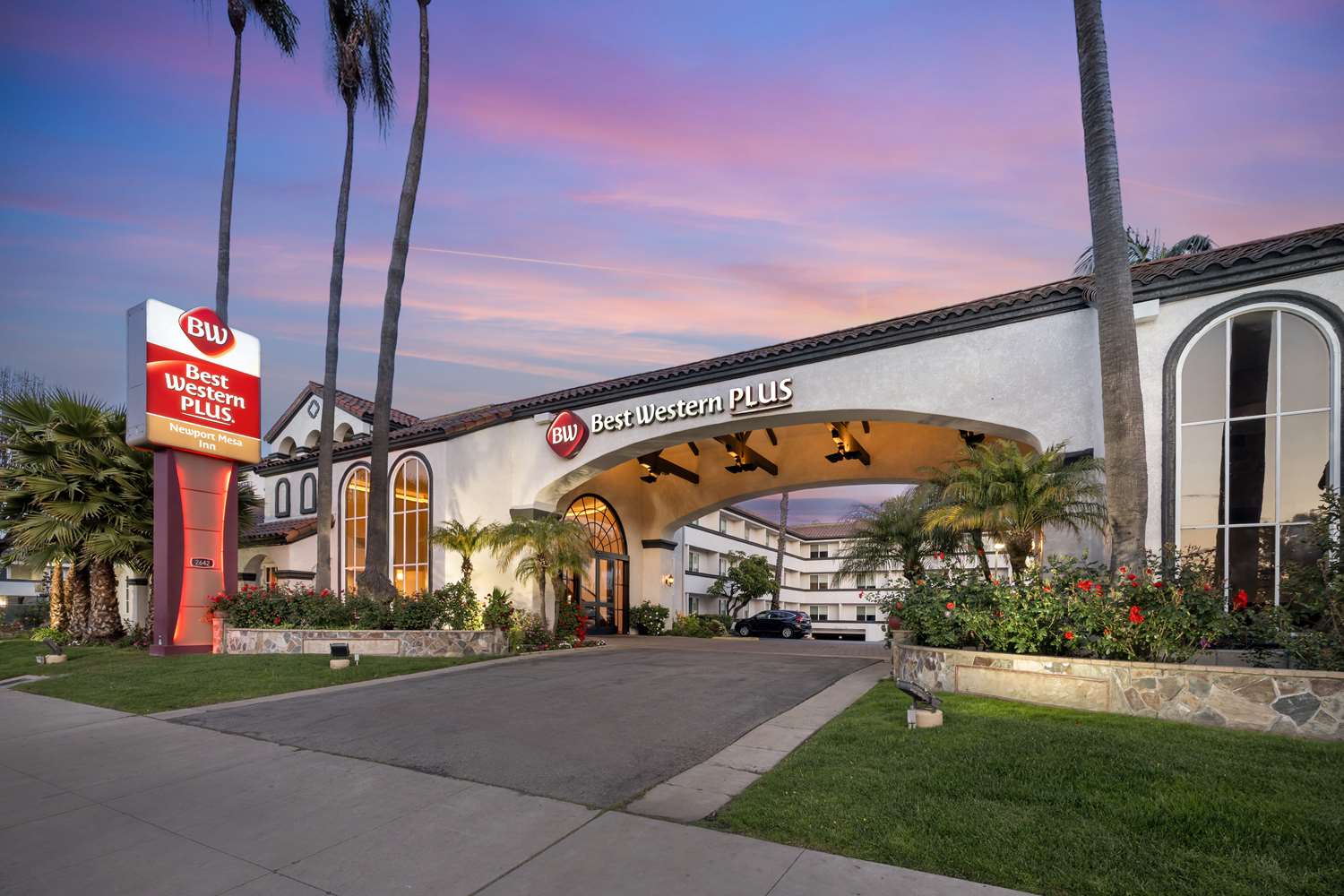 Best Western Plus Newport Mesa Inn 45/47