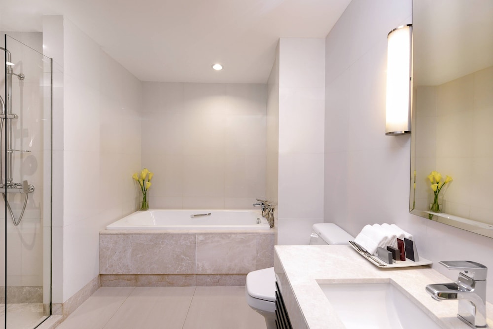 Marriott Executive Service Apartment Sathorn Vista 17/51