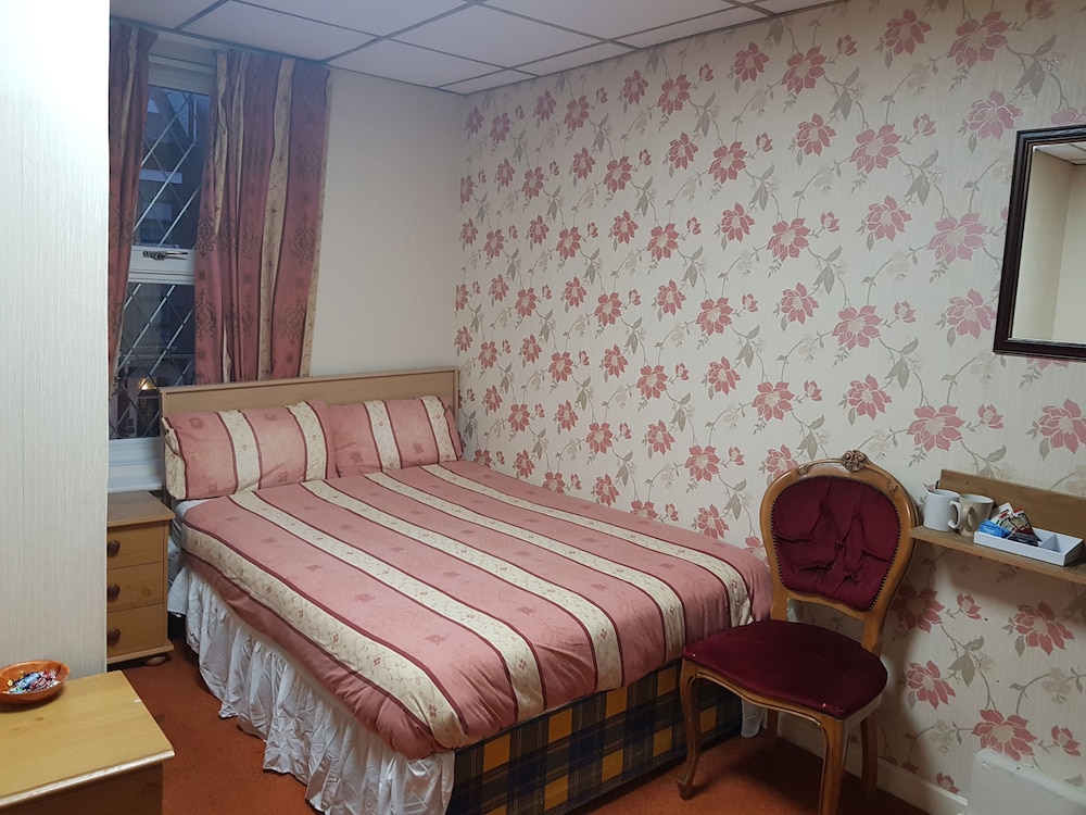 The Albany Hotel 32/66