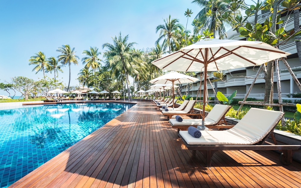 The Regent Cha Am Beach Resort in Cha-am