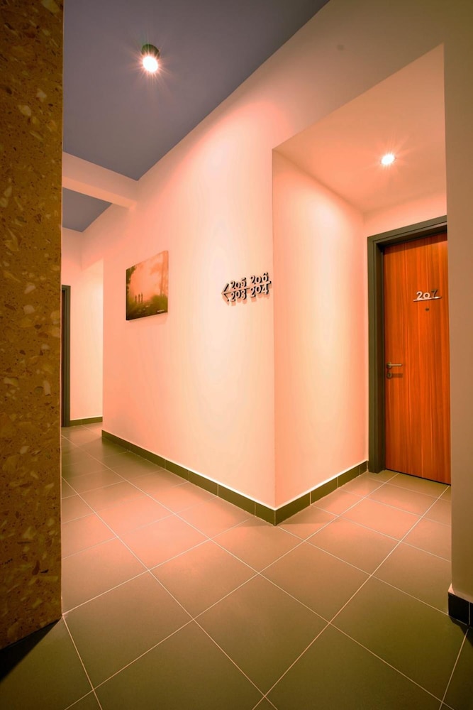 Mille Fleurs Hotel 22/26