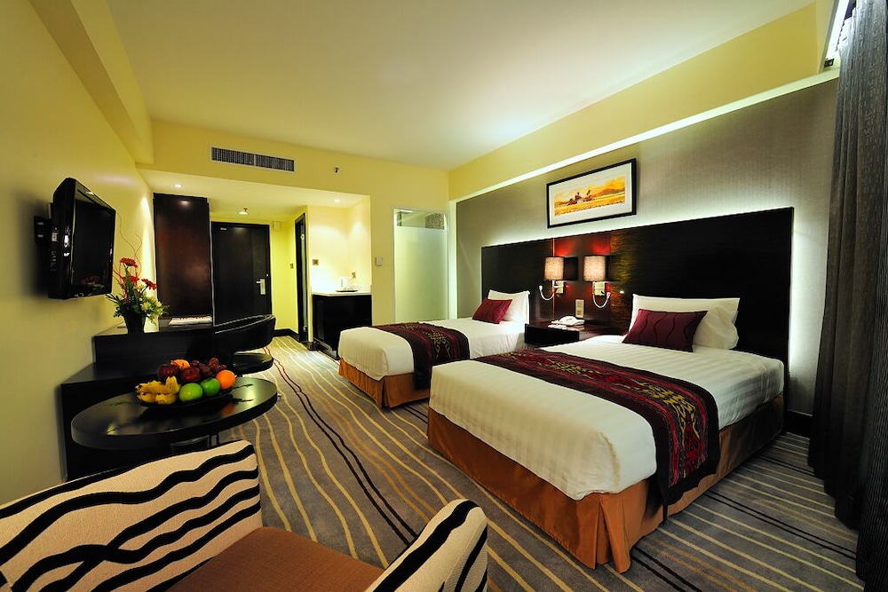 Ming Garden Hotel And Residences 25/69