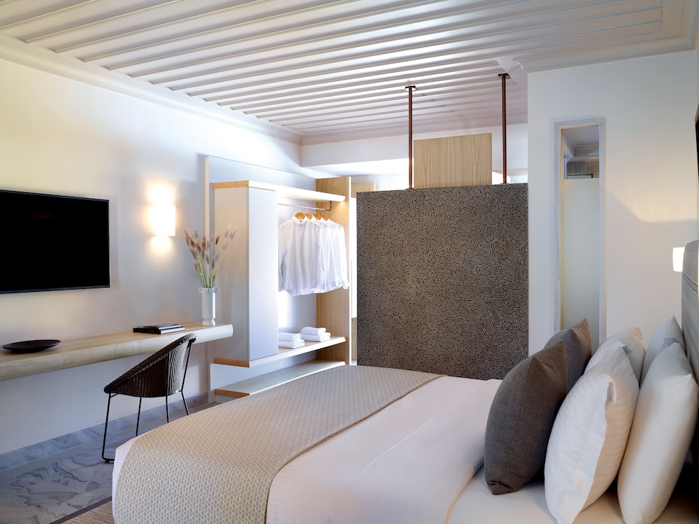 Summer Senses Luxury Resort 36/81